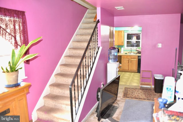 807 Rabbit Ln, Reading, PA 19606 - view of stairs