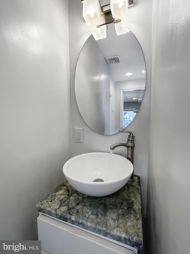1507 E Duval St, Philadelphia, PA 19138 - bathroom featuring vanity