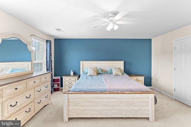 15673 Mendoza Ln, Woodbridge, VA 22191 - bedroom with light colored carpet and a ceiling fan