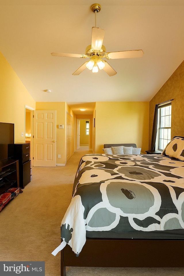 14 Riverside Rd, Dover, DE 19904 - bedroom featuring lofted ceiling, light carpet, and a ceiling fan
