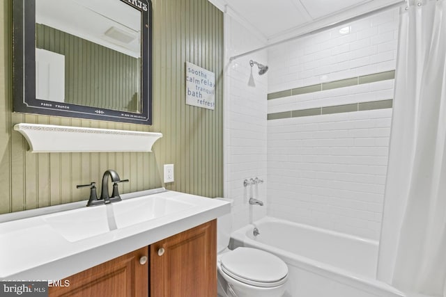 68 Gregg Dr, Manahawkin, NJ 08050 - bathroom with shower / bathtub combination with curtain, toilet, and vanity