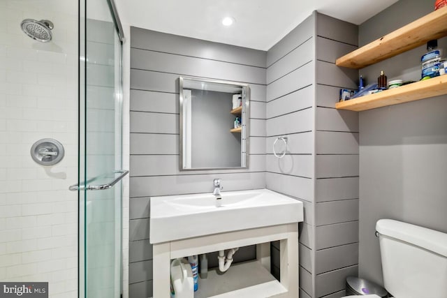 11636 Doxdam Ter, Germantown, MD 20876 - bathroom featuring a stall shower, toilet, a sink, and recessed lighting