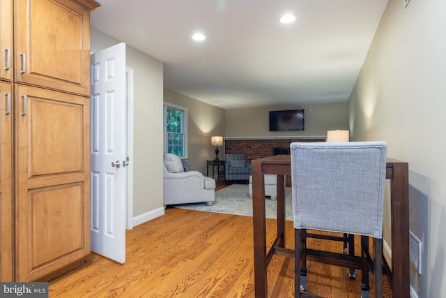 17 Bridleshire Rd, Newark, DE 19711 - dining room with light wood-type flooring, recessed lighting, and baseboards