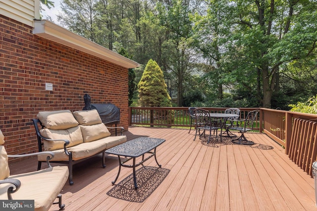 17 Bridleshire Rd, Newark, DE 19711 - deck with outdoor dining space
