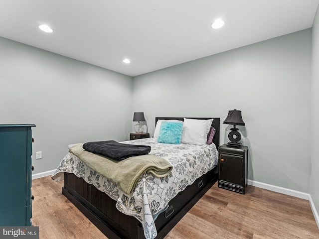 928 Township Line Rd, Chalfont, PA 18914 - bedroom with wood finished floors and recessed lighting