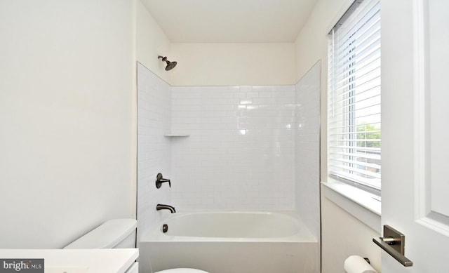 287 Yards Ct, Hatboro, PA 19040 - full bathroom with toilet, washtub / shower combination, and vanity