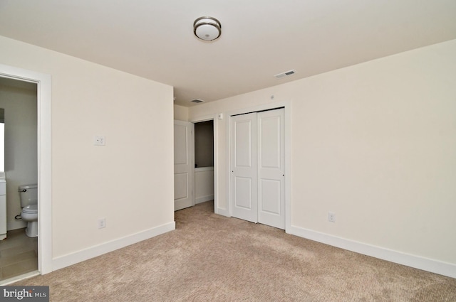 287 Yards Ct, Hatboro, PA 19040 - unfurnished bedroom with carpet floors, a closet, baseboards, and ensuite bath