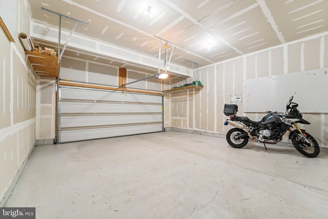 7912 Meridian Dr, Pasadena, MD 21122 - view of garage