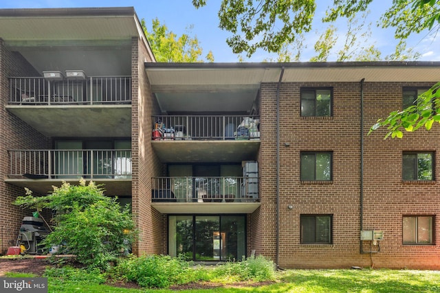 1413 Northgate Sq Unit 13/2A, Reston, VA 20190 - view of building exterior