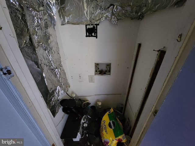 3486 Marble Arch Dr, Pasadena, MD 21122 - laundry room with hookup for a washing machine
