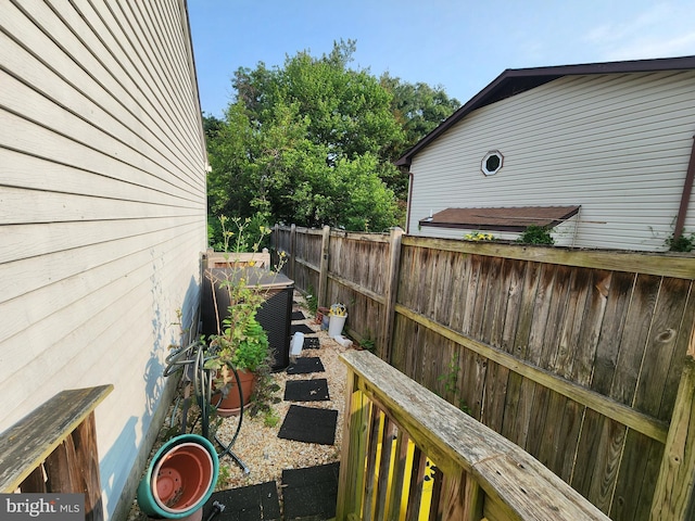 3486 Marble Arch Dr, Pasadena, MD 21122 - view of yard