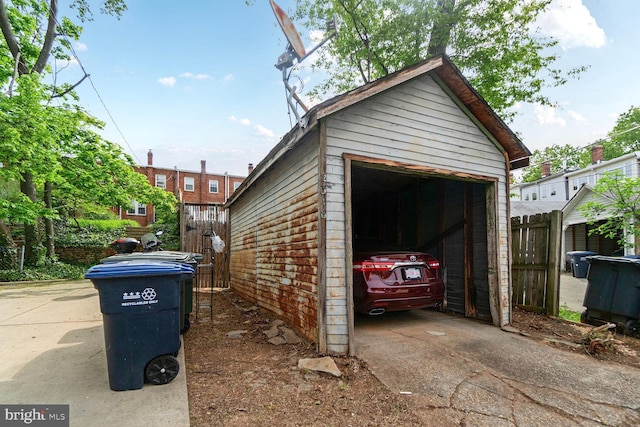 2316 Huidekoper Pl NW, Washington, DC 20007 - detached garage with concrete driveway
