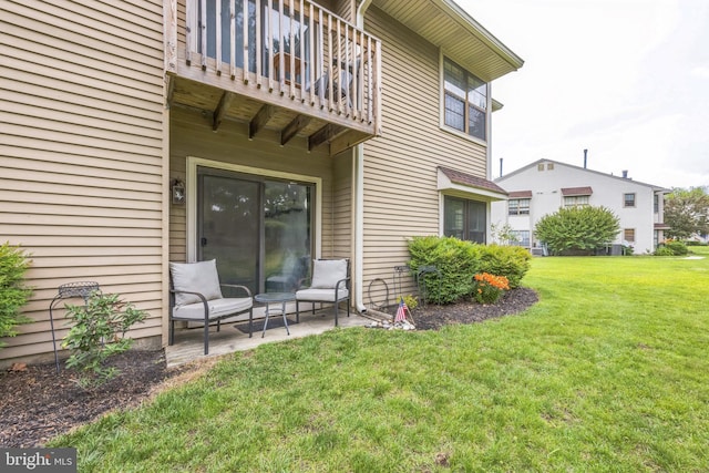 315 Coventry Ct, Mantua, NJ 08051 - view of green lawn with a balcony and a patio