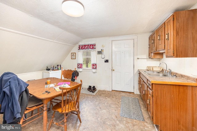 15-17 Locust St, Duncannon, PA 17020 - dining area with vaulted ceiling