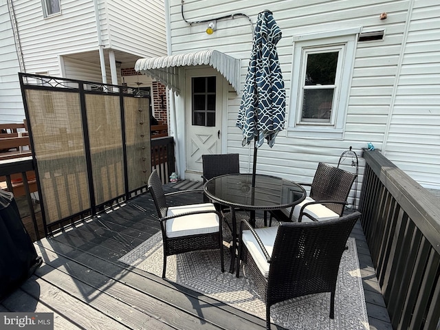 344 S Reading Ave, Boyertown, PA 19512 - wooden terrace with outdoor dining area