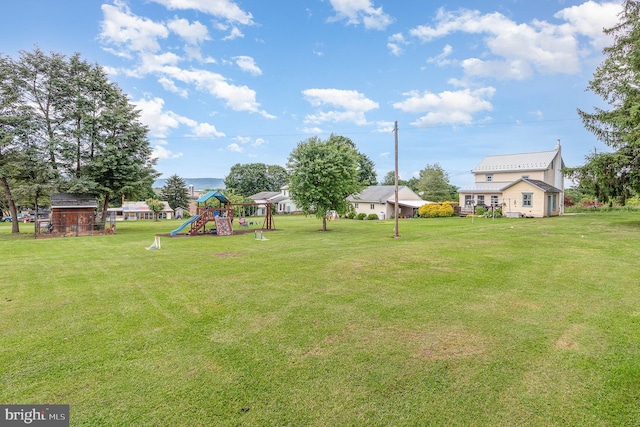 28 Laudermilch Rd, Halifax, PA 17032 - view of green lawn featuring a playground