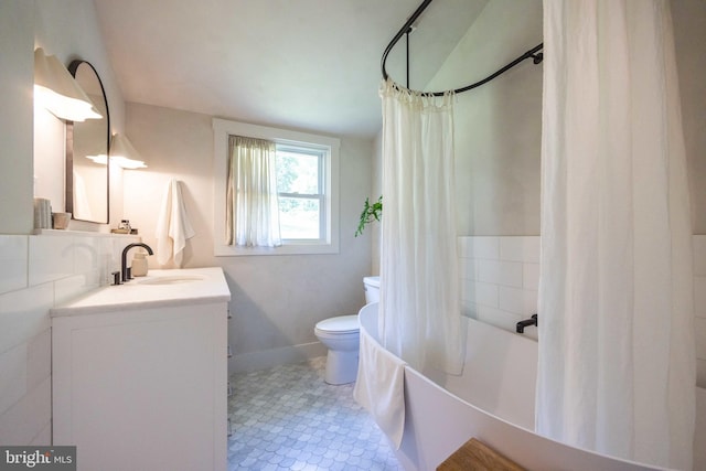 549 E Lafayette Dr, West Chester, PA 19382 - bathroom featuring vanity and shower / tub combo