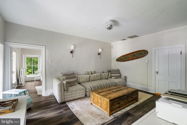 11 Conshohocken State Rd, Gladwyne, PA 19035 - living room with wood finished floors and baseboards