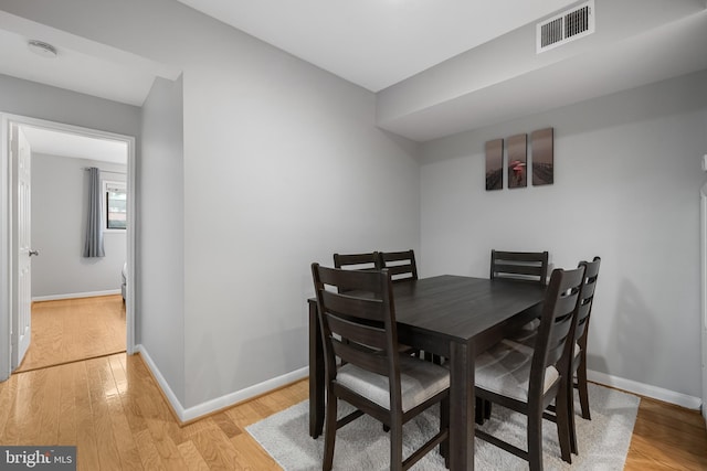 2702 Dartmouth Rd Unit 3, Alexandria, VA 22314 - dining area featuring light wood-type flooring and baseboards