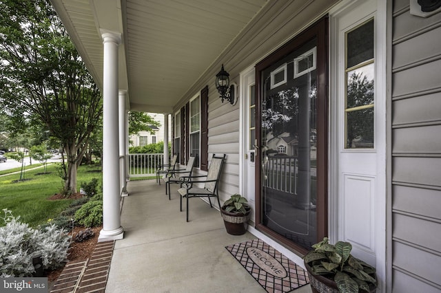 2652 Academic Ct, Waldorf, MD 20603 - view of porch