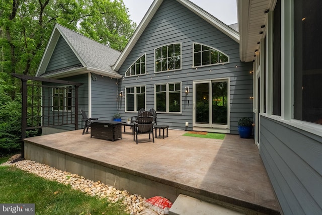 415 Pyles Mountain Ln, Avondale, PA 19311 - back of property with a shingled roof and a deck