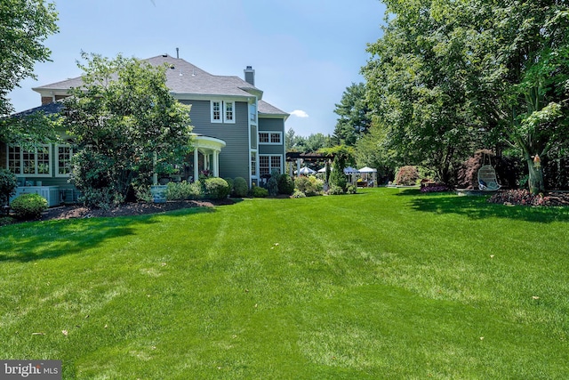 103 Marian Dr, Princeton Junction, NJ 08550 - view of green lawn