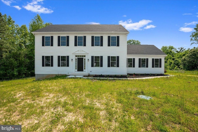 7016 Grace Landing Ct, Hughesville, MD 20637 - colonial house featuring a front yard