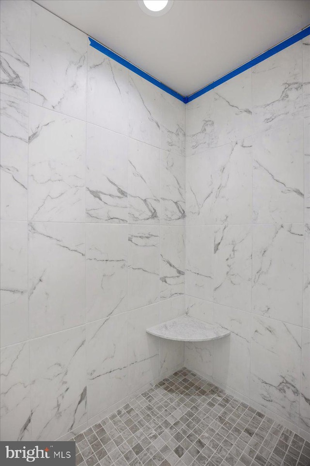 7016 Grace Landing Ct, Hughesville, MD 20637 - full bath featuring tiled shower