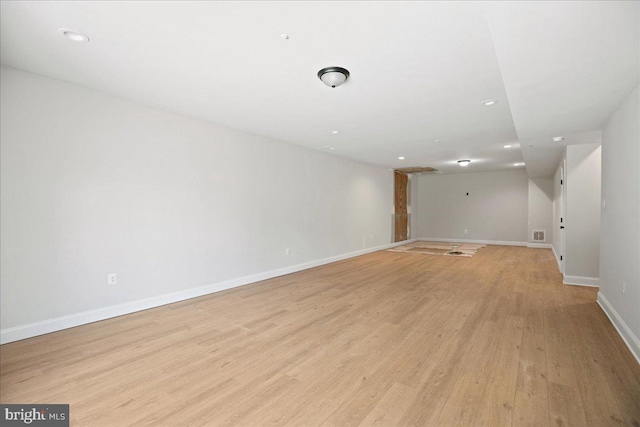 7016 Grace Landing Ct, Hughesville, MD 20637 - unfurnished room featuring light wood-style floors, baseboards, and recessed lighting