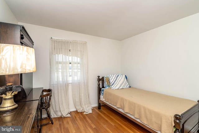 2301 Yellowstone Rd, Cinnaminson, NJ 08077 - bedroom featuring wood finished floors and baseboards