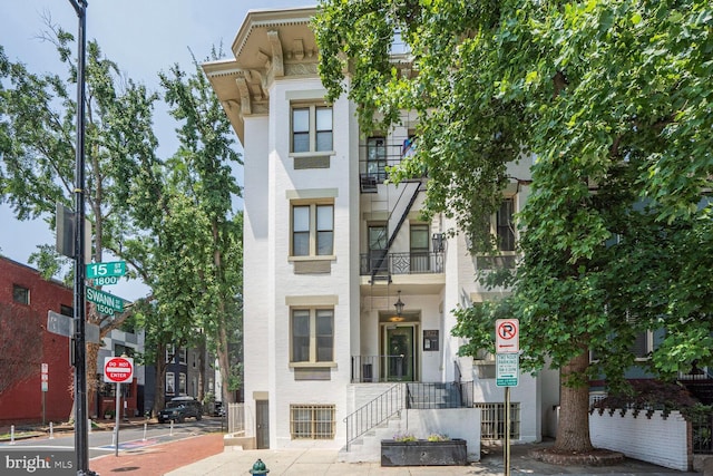 1822 15th St NW Unit 305, Washington, DC 20009 - view of multi unit property