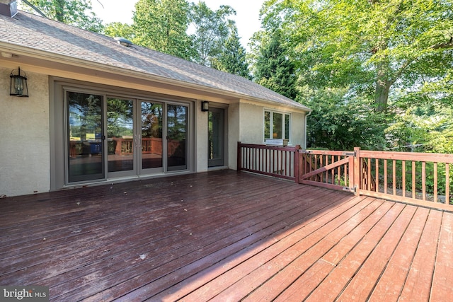 1901 Acorn Ln, Abington, PA 19001 - view of wooden deck