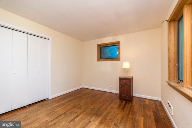 1901 Acorn Ln, Abington, PA 19001 - unfurnished bedroom with hardwood / wood-style flooring, baseboards, and a closet