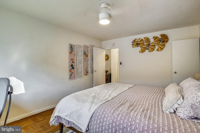 3900 Tunlaw Rd NW Unit 118, Washington, DC 20007 - bedroom featuring baseboards