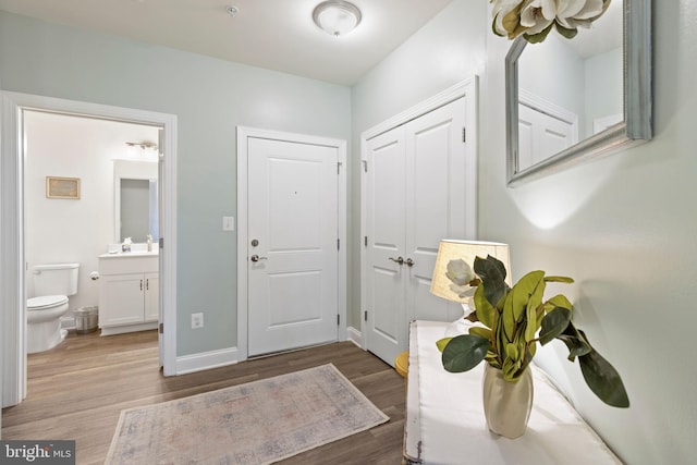 401 Bold Ruler Ct Unit 302, Havre De Grace, MD 21078 - entrance foyer with wood finished floors and baseboards