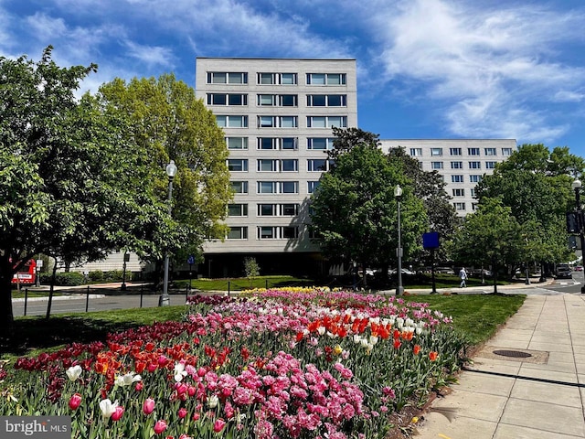 2475 Virginia Ave NW Unit 930, Washington, DC 20037 - view of apartment building / complex