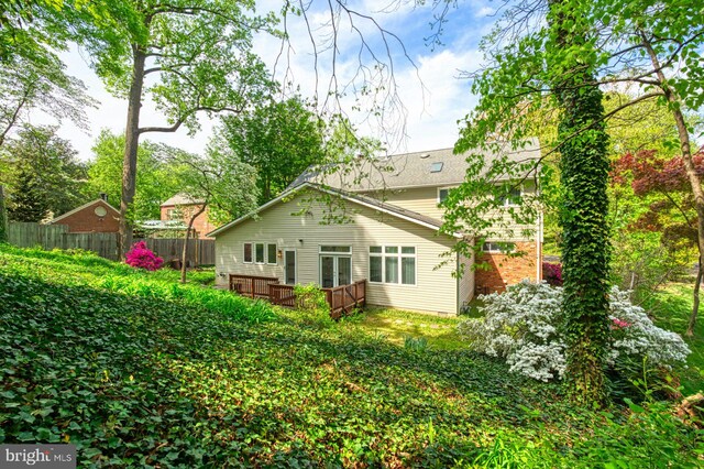 3820 Lorcom Ln, Arlington, VA 22207 - rear view of property featuring a wooden deck