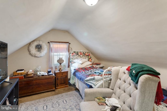 86 Greenfield Ave, Ardmore, PA 19003 - bedroom with vaulted ceiling
