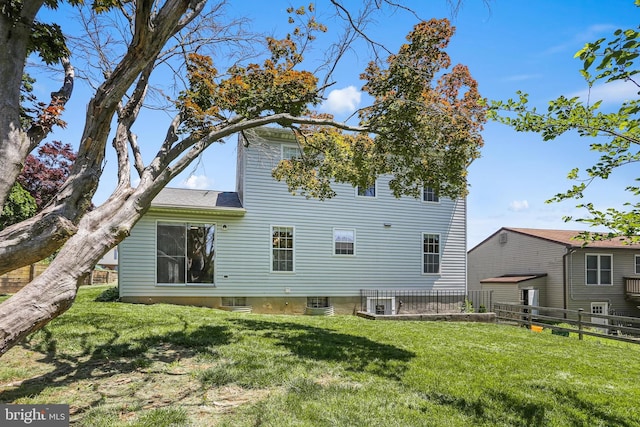 9416 Seven Courts Dr, Baltimore, MD 21236 - view of back of house