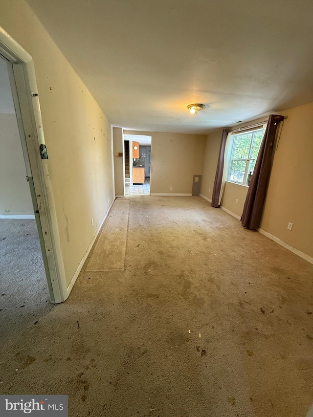 42264 Ridge Rd, Mechanicsville, MD 20659 - carpeted empty room with baseboards