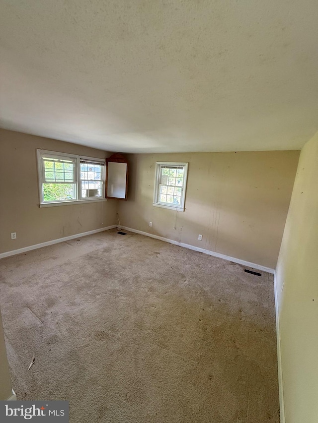 42264 Ridge Rd, Mechanicsville, MD 20659 - carpeted empty room featuring baseboards