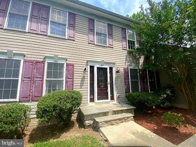 6808 Martin Rd, Simpsonville, MD 21150 - view of colonial house
