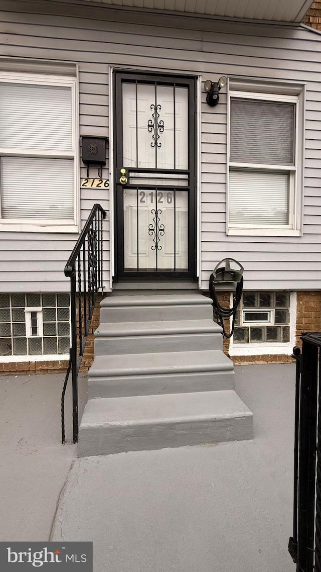 2126 E Sanger St, Philadelphia, PA 19124 - entrance to property