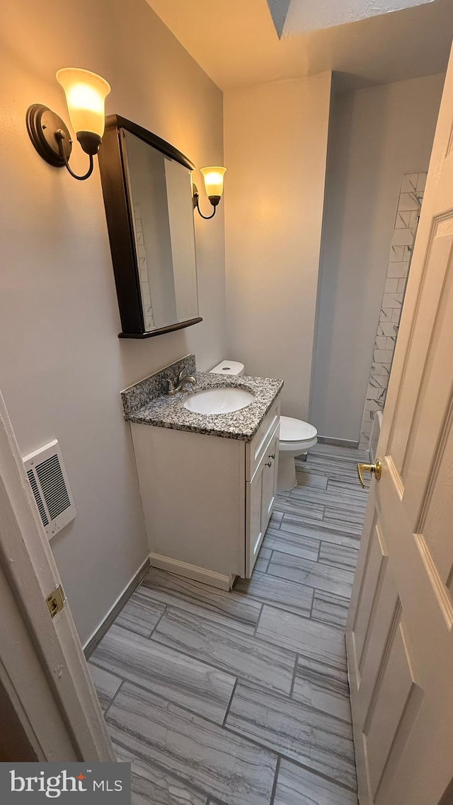 2126 E Sanger St, Philadelphia, PA 19124 - bathroom with vanity and toilet