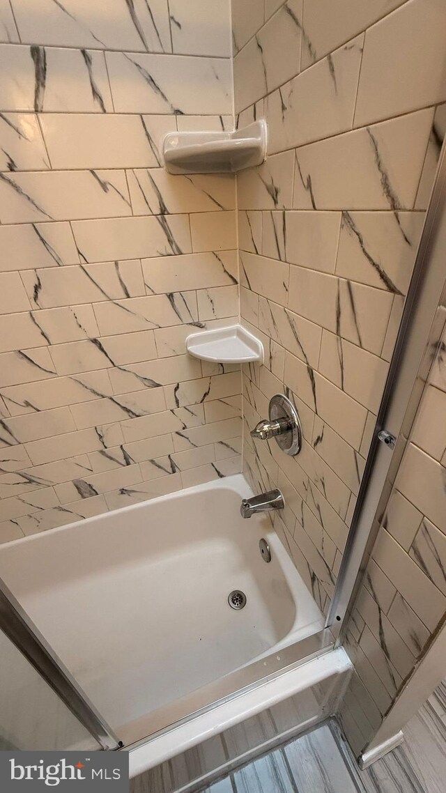 2126 E Sanger St, Philadelphia, PA 19124 - bathroom featuring bathtub / shower combination