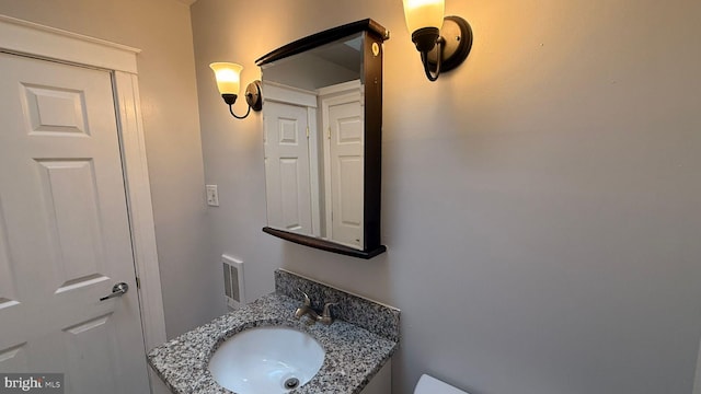 2126 E Sanger St, Philadelphia, PA 19124 - bathroom featuring vanity