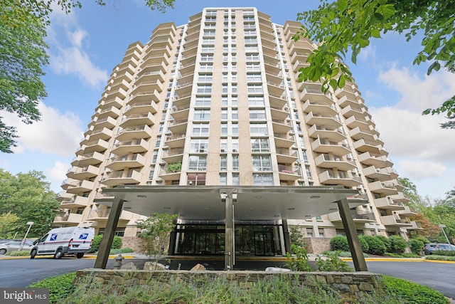 9039 Sligo Creek Pkwy Unit 916, Silver Spring, MD 20901 - view of apartment building / complex