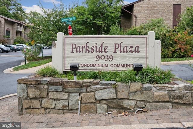 9039 Sligo Creek Pkwy Unit 916, Silver Spring, MD 20901 - community / neighborhood sign with uncovered parking