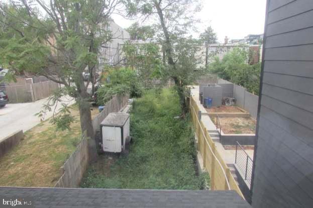 712 Hamlin St NE, Washington, DC 20017 - view of yard