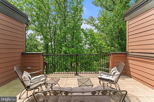 3546 Sutton Heights Cir, Fairfax, VA 22031 - view of patio / terrace